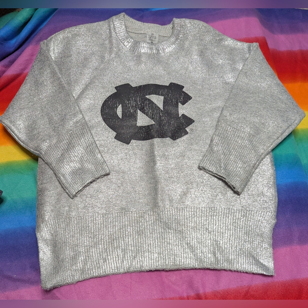 GameDay Couture UNC Tarheels Silver Sweater Sz: M NWOT